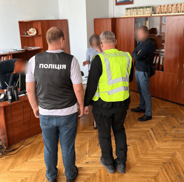 В Киеве провели 14 обысков по делу о хищении средств на строительство метро1