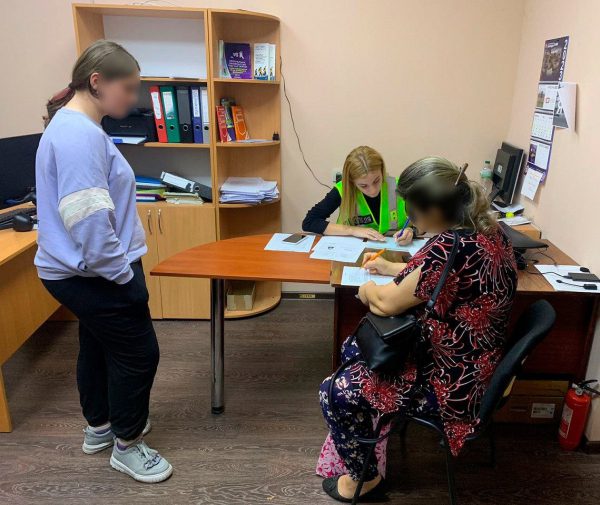 В Киеве подростки ради развлечения обворовывали могилы павших военных4