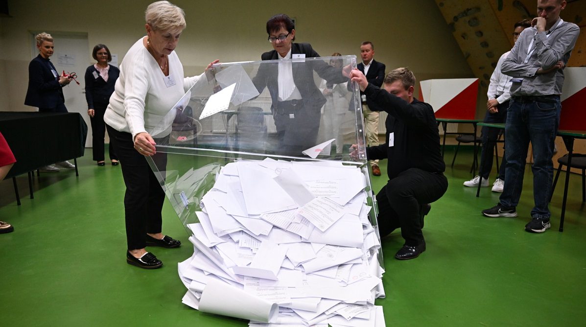 В Польше подсчитано 99,97% избирательных участков