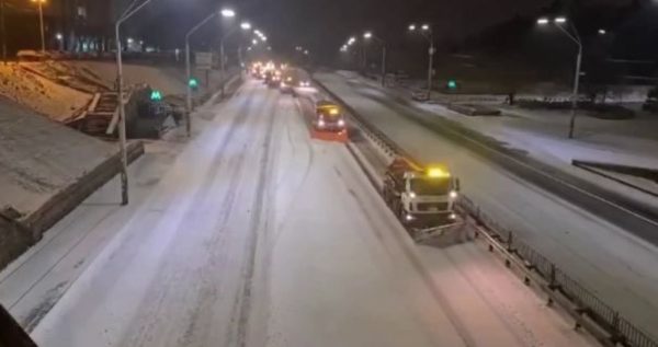 Из-за непогоды в Киев запрещен въезд грузовиков0