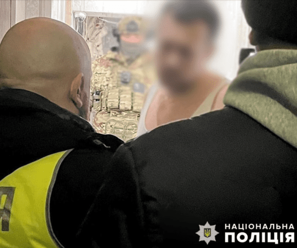 "Нашел в лесу": житель Киева хранил в квартире пулемет