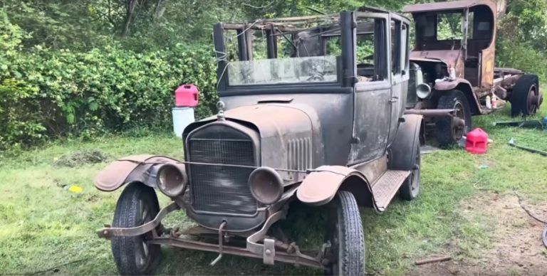 Образцовая долговечность: столетний Ford T завелся после 74 лет простоя на улице (видео)
