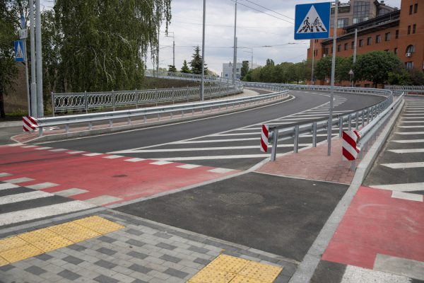 В Киеве на Дегтяревском путепроводе завершили ремонтные работы: как теперь выглядит развязка13