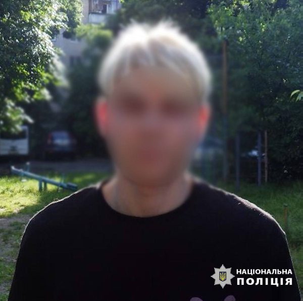 В Киеве задержали мужчину, который рассылал по почте наркотики под видом печенья1