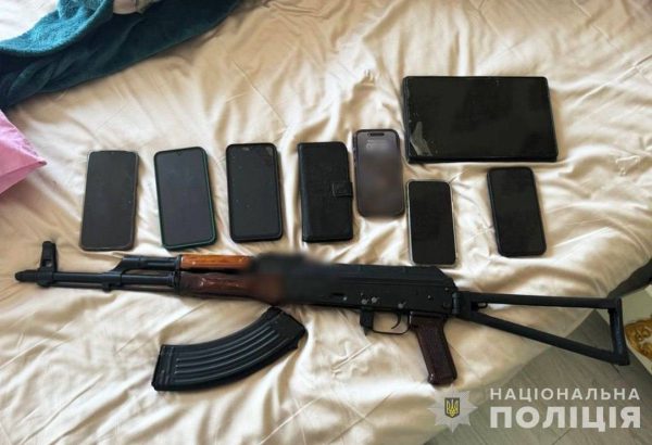 Уроженец РФ в Киеве организовал мошенническую группу, выманившую в военных десятки миллионов гривен3