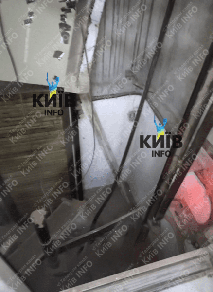 В одном из домов в Киеве лифт сорвался с высоты 28 этажа3
