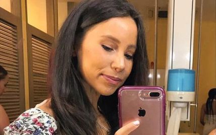 Женщина перенесла 70 операций после того, как незнакомец вылил ей в лицо кислоту – фото до и после