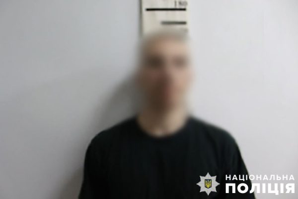 Житель Киева хранил дома оружие и боеприпасы3