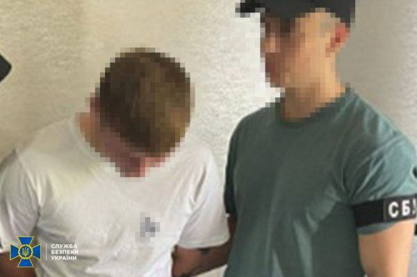 СБУ разоблачила многомиллионную схему заработка на уклонистах: задержаны 14 человек1