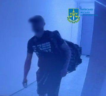 В Киеве мужчина задушил свою подругу и угнал ее автомобиль1