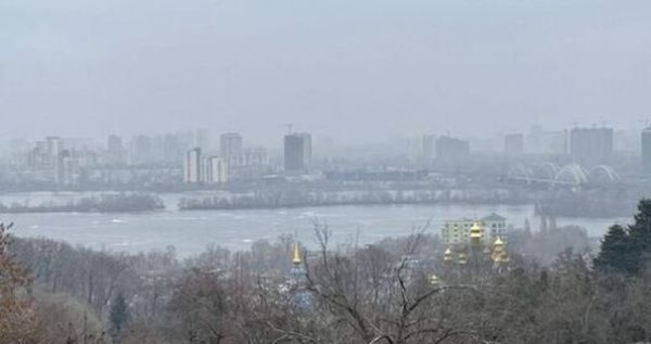 В Киеве снова ухудшилось качество воздуха: почти во всех районах0