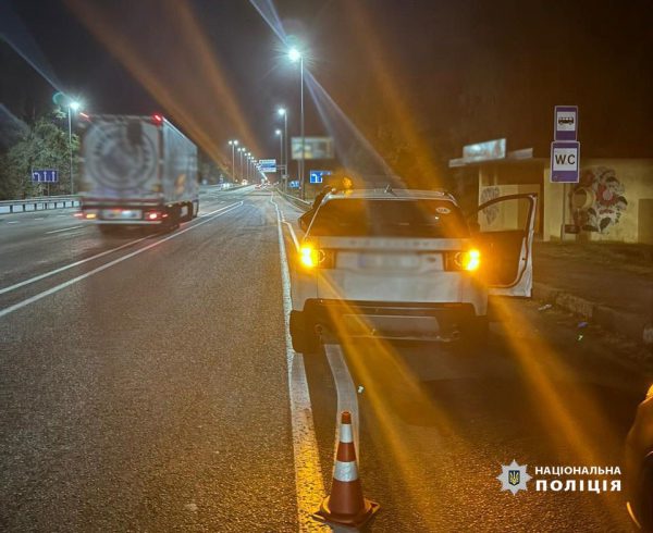 В Киеве задержали водителя Range Rover, насмерть сбившего пешехода1