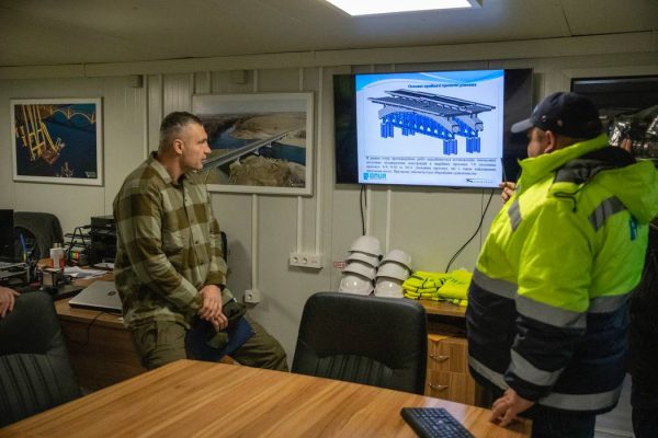 Кличко рассказал о реставрационных работах на мосту Метро в Киеве: будут ли перекрывать движение6