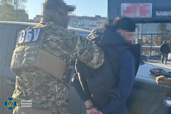 Связи, фиктивные справки и взятки: новые схемы уклонения от мобилизации1