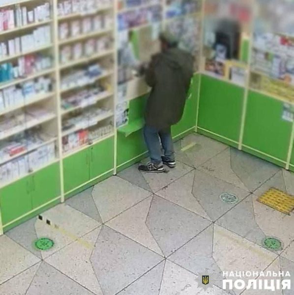 Житель Киева, устроивший погром в аптеке и магазине, получил 7 лет тюрьмы1