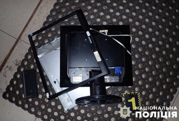 Житель Киева, устроивший погром в аптеке и магазине, получил 7 лет тюрьмы3