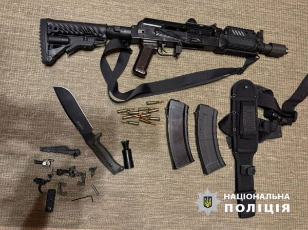 В Киеве задержали рэкетиров, требовавших с врача несуществующий долг5