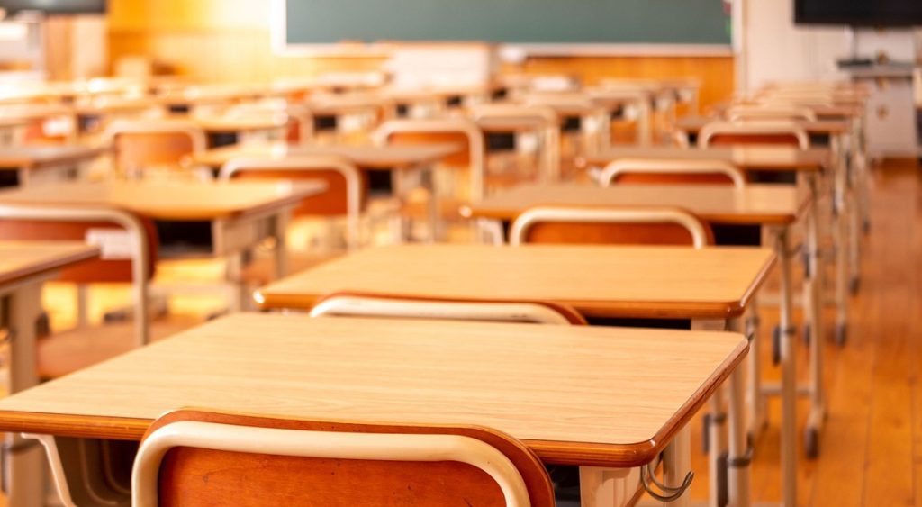 Для школьников из Украины проведут тестирование на знание польского языка