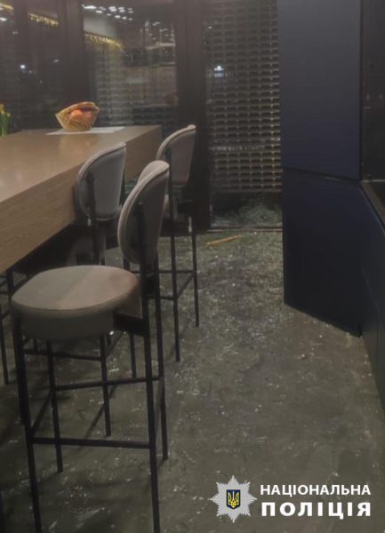 Пожар и поврежденные дома: оккупанты в очередной раз атаковали Киевщину2