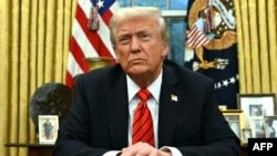 Трамп обсудил с Путиным и Зеленским начало переговоров по прекращению войны между РФ и Украиной0