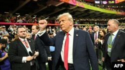 Трамп введет 25-процентные пошлины на весь импорт стали и алюминия в США0