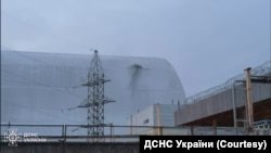 Украина сообщила об ударе российского дрона по саркофагу Чернобыльской АЭС