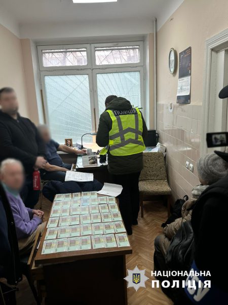 В Киеве член ВВК за 2000 долларов 