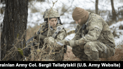 Украина создает команду для контроля возможного 30-дневного перемирия