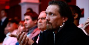 Усик мог бросить бокс и пойти на войну: спортсмен сделал неожиданное признание