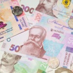 Кабмин выделяет 7,7 млрд грн на жилье для переселенцев с оккупированных территорий
